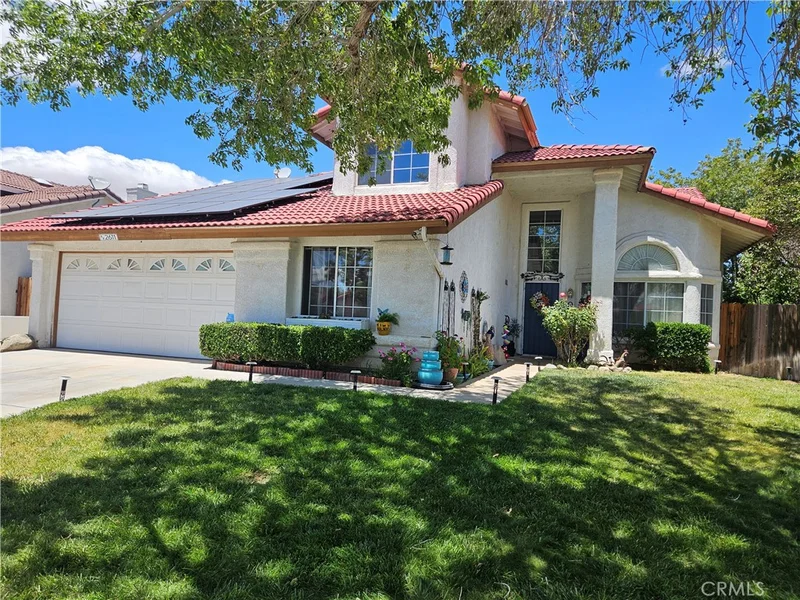 2611 E Avenue Q14