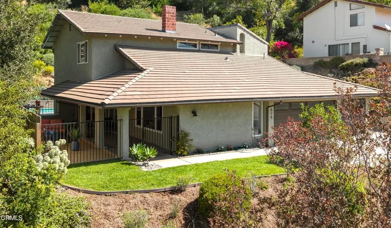 579 Acacia Street