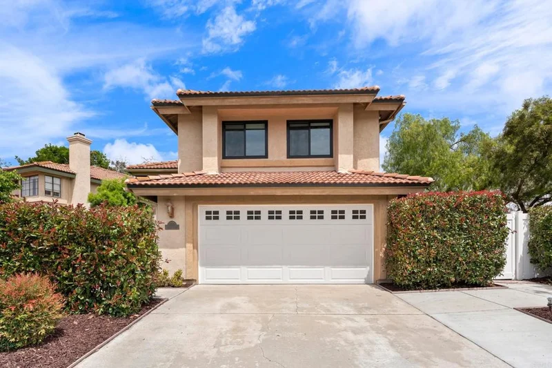 3555 Simsbury Ct, Carlsbad, CA 92010