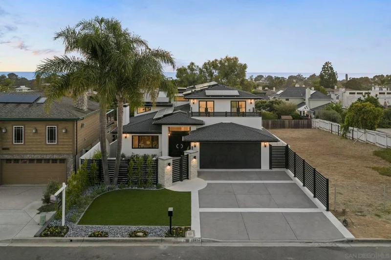 13974 Boquita Dr, Del Mar, CA 92014