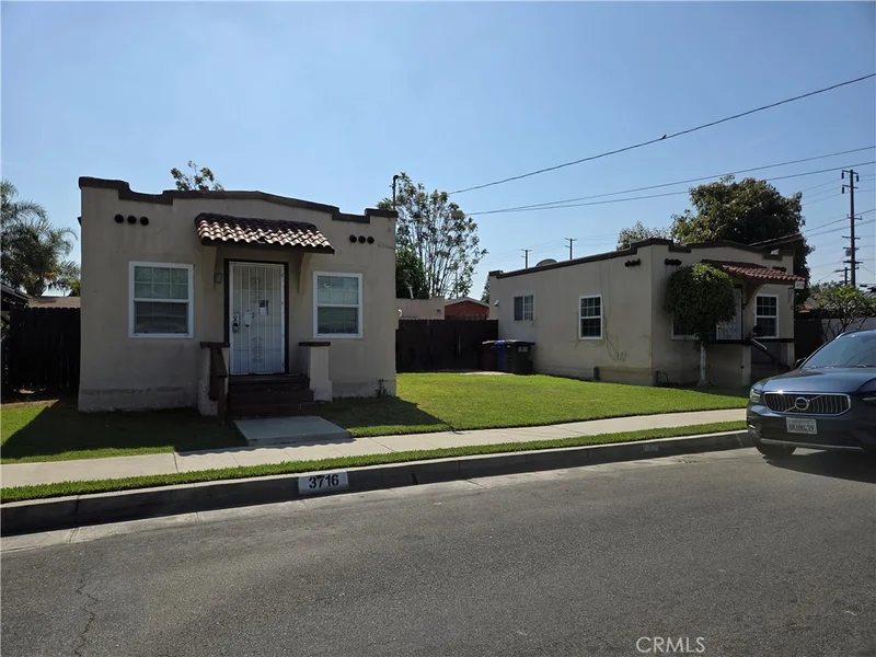 3712 Clark