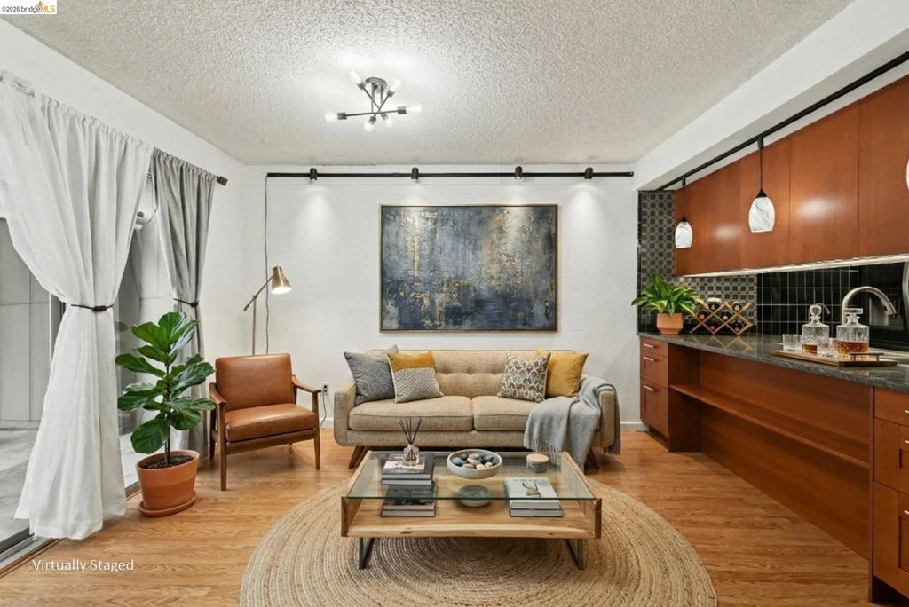 Interior 3