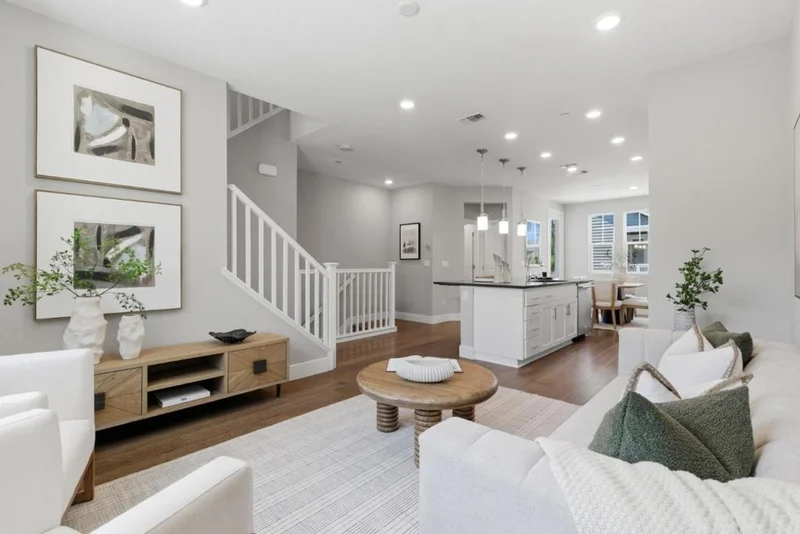 107 Infinity Way, Mountain View, CA 94043