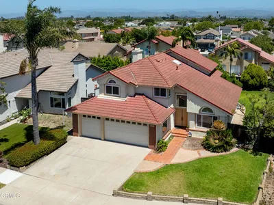 2011 Lennox Court, Oxnard, CA 93030