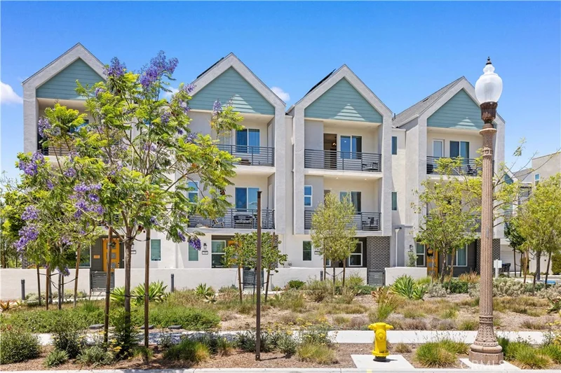 253 Sash, Irvine, CA 92618