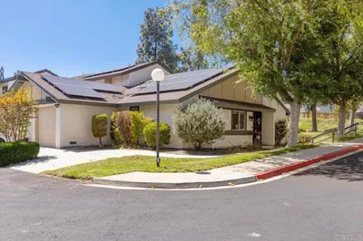 501 Smoketree Glen