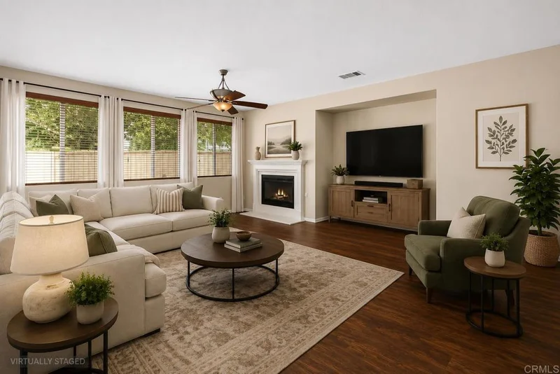 35621 Hawkeye Street photo 2