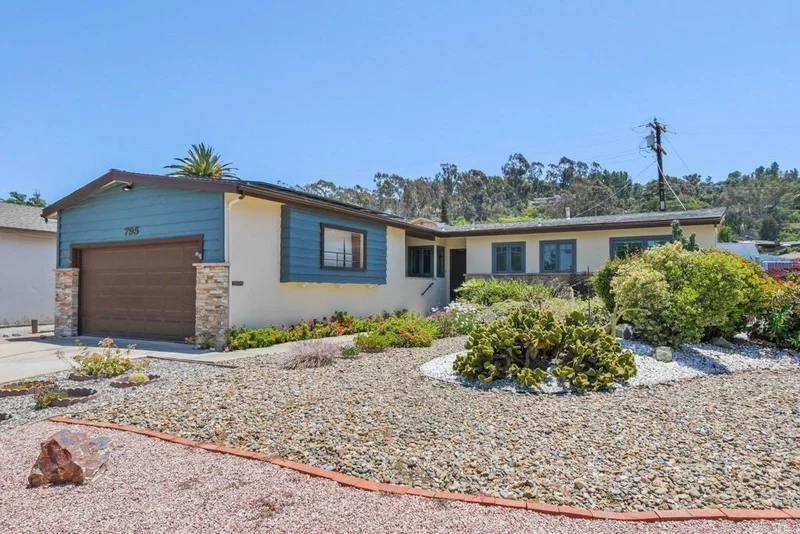 795 Deland Court, El Cajon, CA 92020