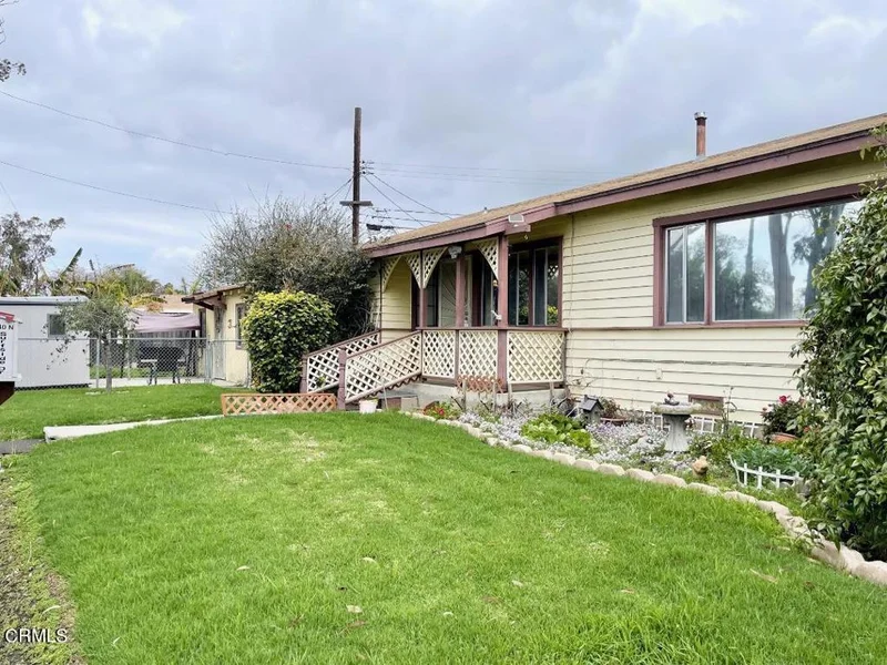 240 N Surfside Drive