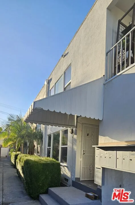 1227 S Holt Avenue 2, Los Angeles, CA 90035