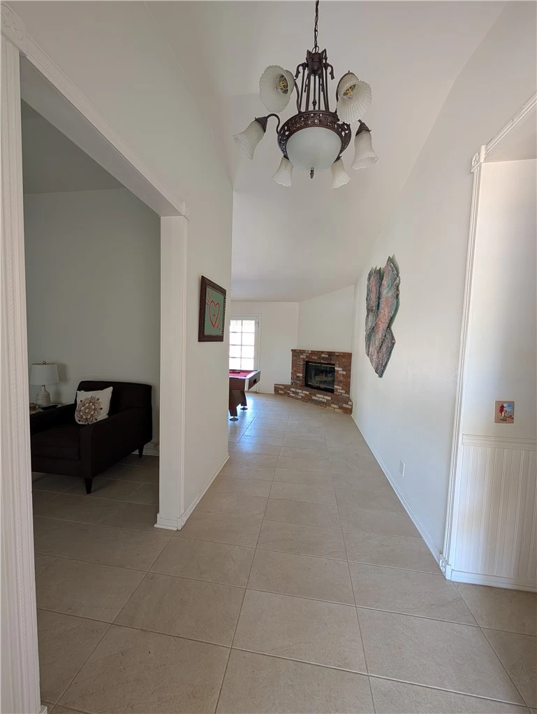 Interior 3