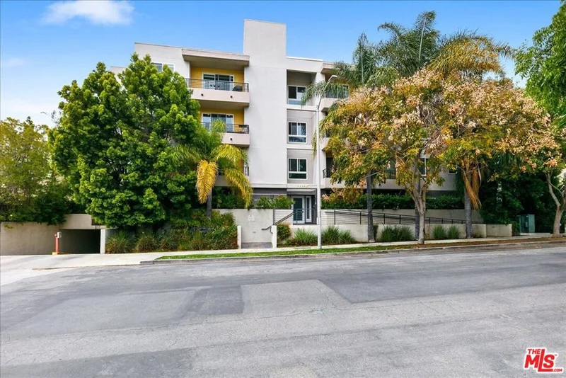 11115 Acama Street 107