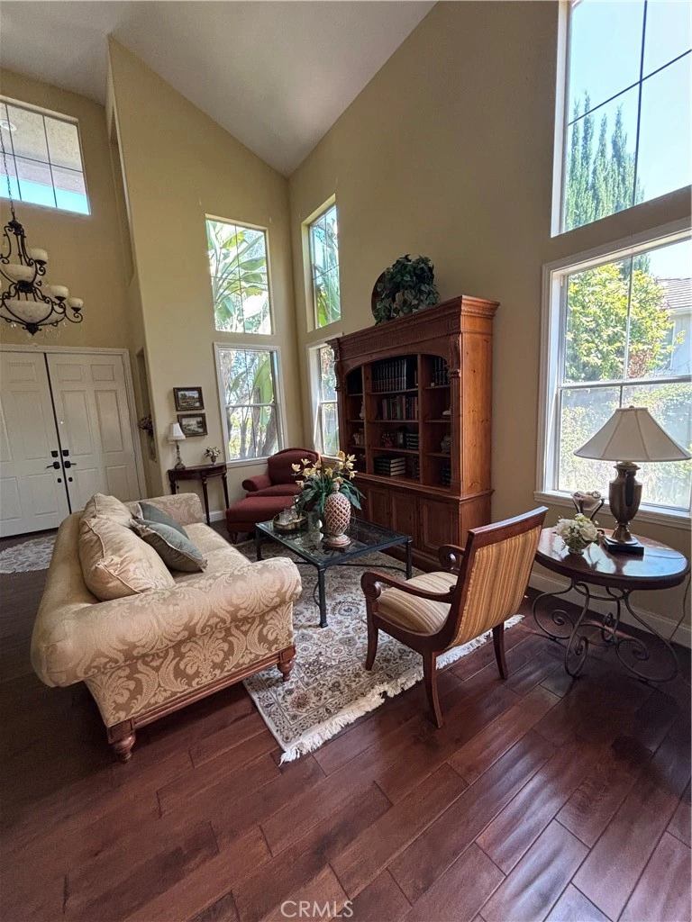 Interior 3