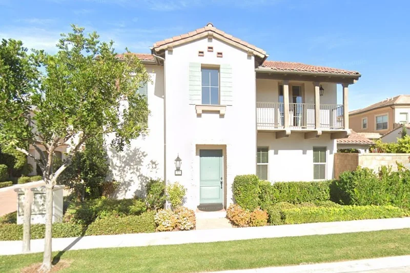 77 Darby, Irvine, CA 92620
