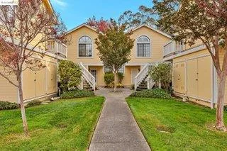1105 Devonwood