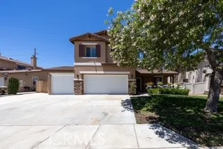 1122 Enchanted, San Jacinto, CA 92582