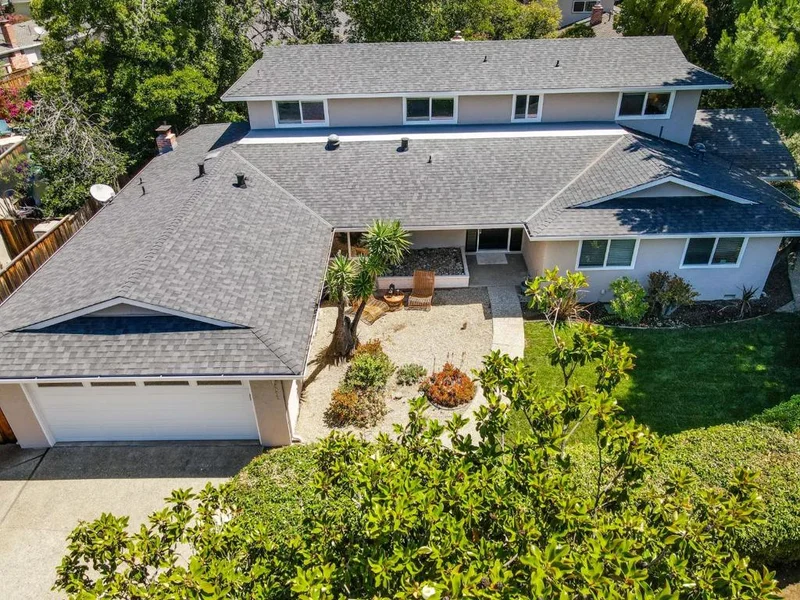 2091 Robinhood Lane, Los Altos, CA 94024
