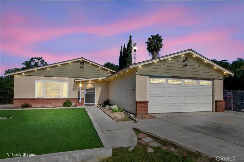 19027 Stroh Avenue, Corona, CA 92881