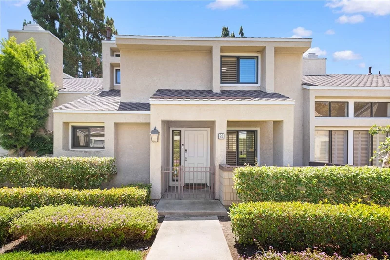 30 Chardonnay, Irvine, CA 92614