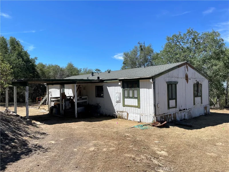 4390 Usona Road