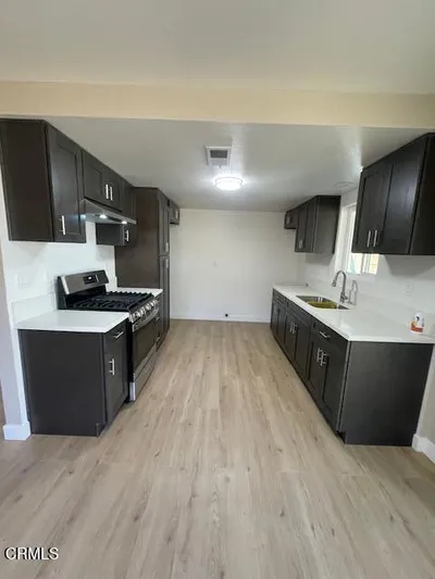361 N 8th Street photo 2