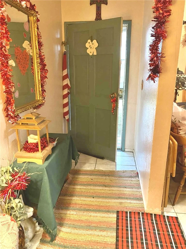 Interior 2
