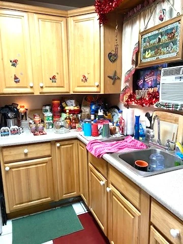 Interior 4