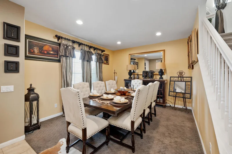 42753 Della Place photo 2