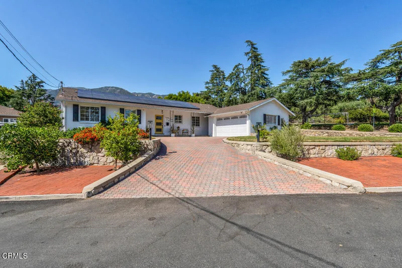 2707 Alabama Street, La Crescenta, CA 91214