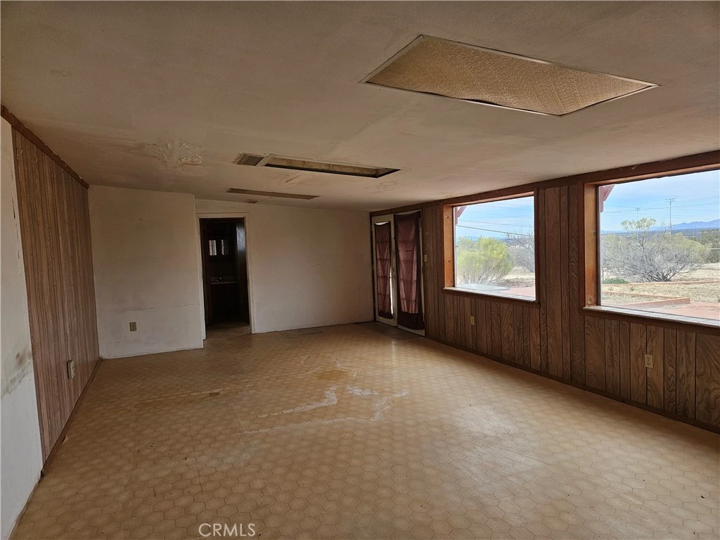 Interior 2