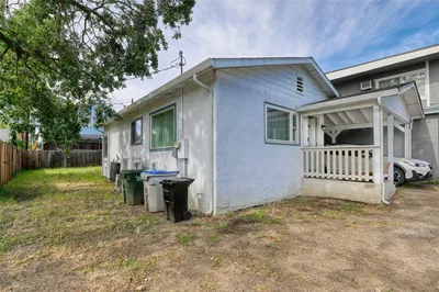 65 Lily Cove photo 2