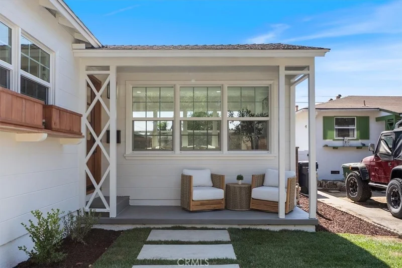 13201 Glasgow, Hawthorne, CA 90250