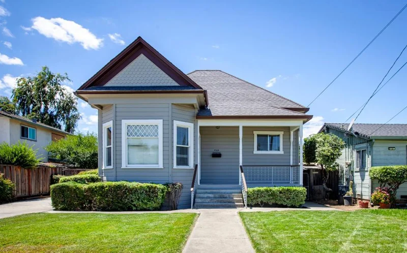 7515 Chestnut Street, Gilroy, CA 95020