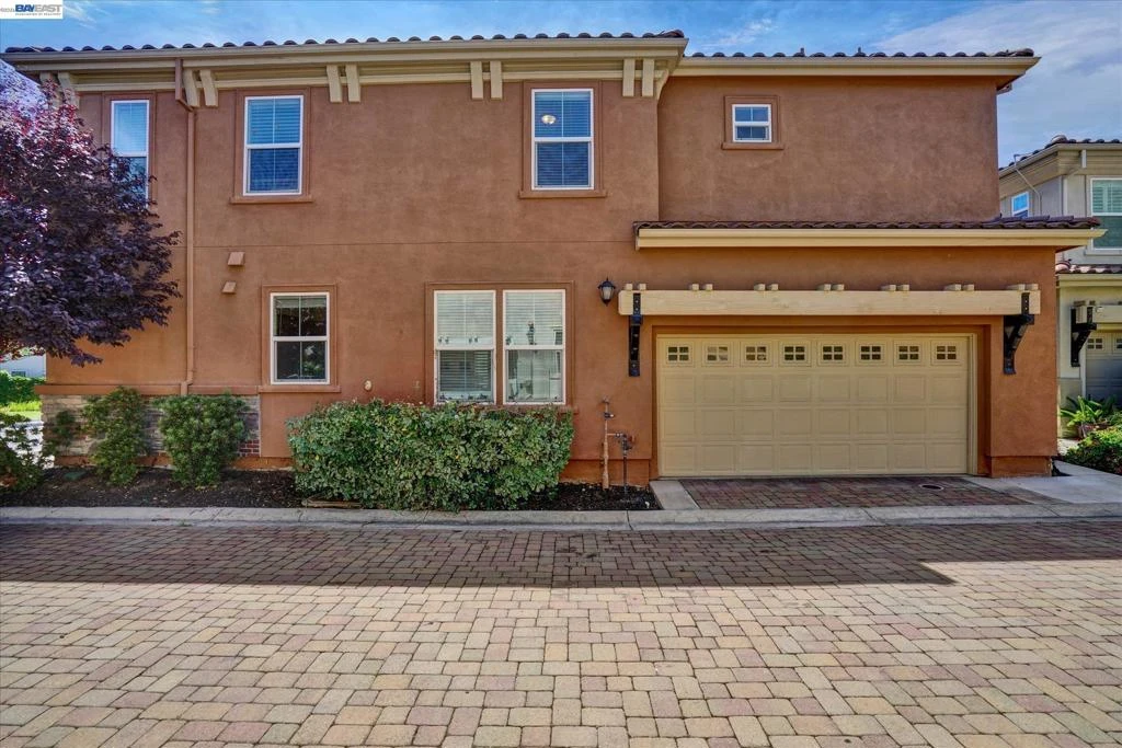 Interior 1