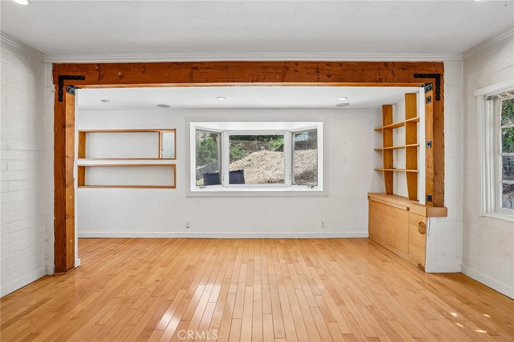 Interior 2