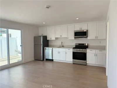 22917 Sherman Way photo 2