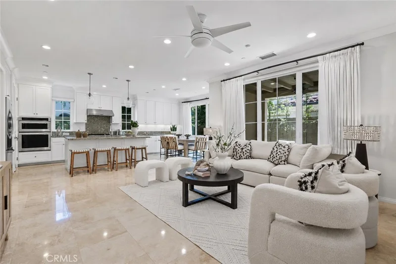 118 Chestnut Grove, Irvine, CA 92620