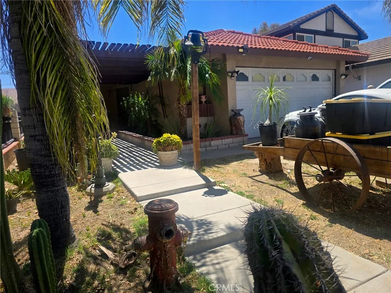 1529 Apple Creek