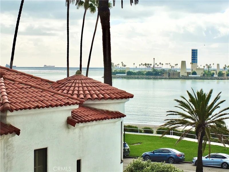 2601 E Ocean Boulevard 309 photo 2