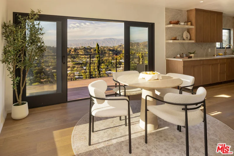 8620 Skyline Drive, Los Angeles, CA 90046