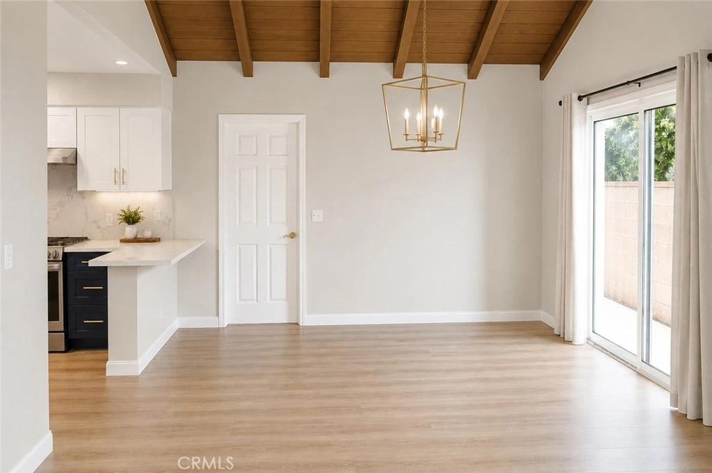 Interior 4