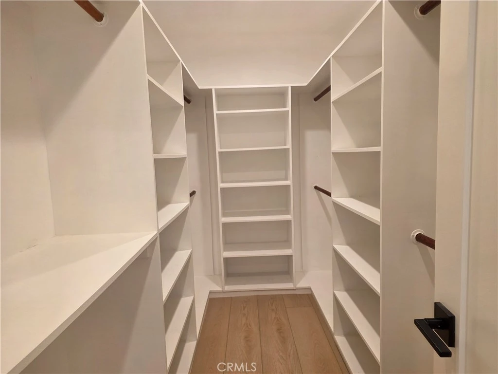 Interior 2