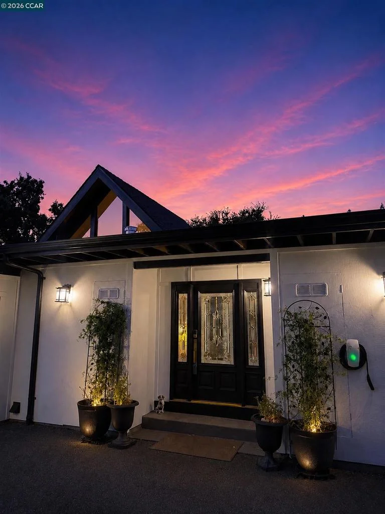 3196 Diablo View Rd