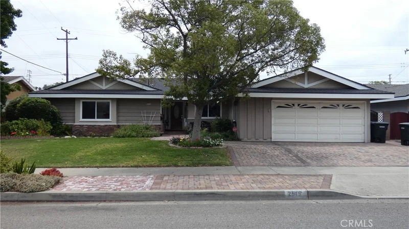 2515 N Cottonwood