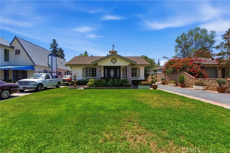 3750 Blanche Street photo 2