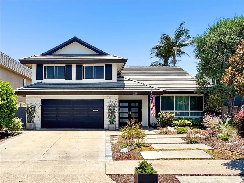 10072 Birchwood, Huntington Beach, CA 92646