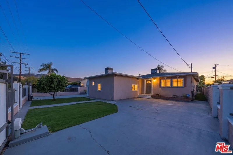 10636 Nettleton Street, Sun Valley, CA 91352