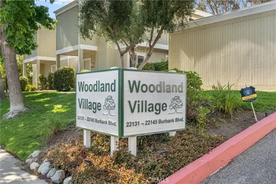 22133 Burbank Blvd #5
