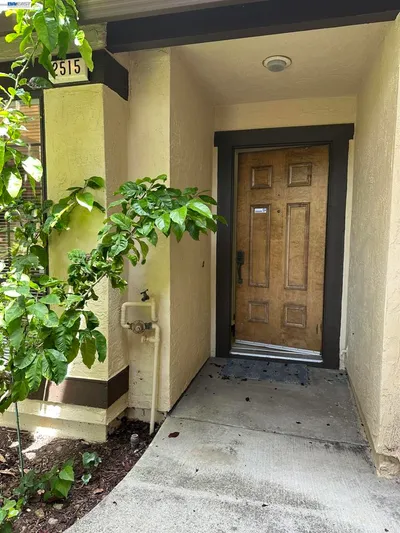 2515 Galleon Place