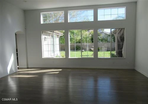 Interior 3